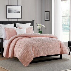NEW Swift Home Oversized Crinkle Quilt Bedspread Set Pink King Cal King
